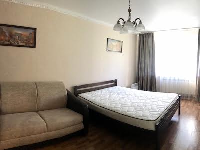квартира по адресу Любомира Гузара просп. (Космонавта Комарова), 9а