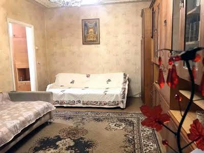 квартира по адресу Чернобыльская ул., 22