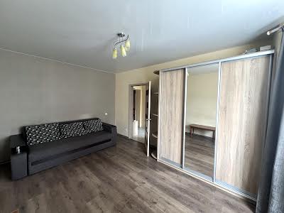 квартира по адресу Київська ул., 37