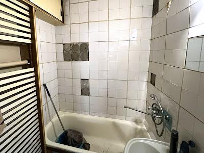 квартира за адресою Космонавтів вул., 132