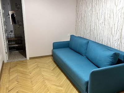квартира за адресою Стадіонний проїзд, 2/1