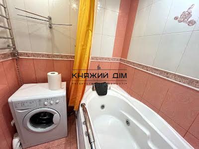 квартира за адресою Дніпровська набережна вул., 26-Б