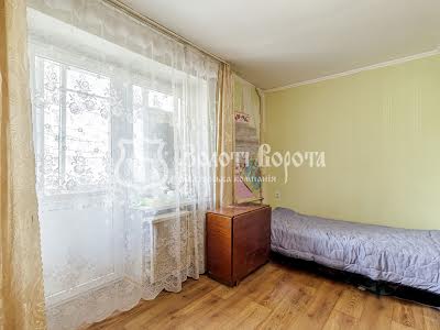 квартира по адресу Петропавловская ул., 13/8