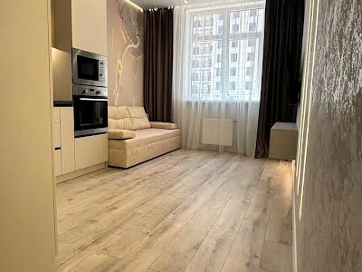 квартира за адресою Краснова вул., 1-А