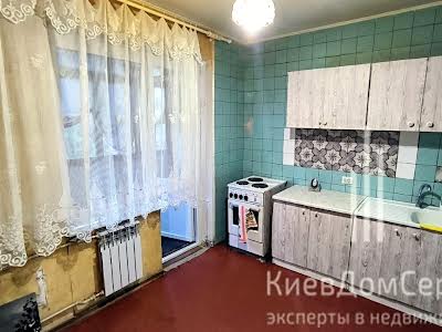 квартира за адресою Автозаводська вул., 71