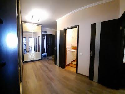 квартира за адресою Леся Курбаса просп., 7-Б
