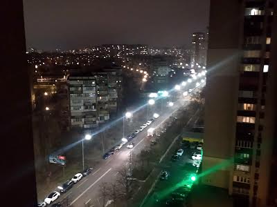 квартира за адресою Павла Тичини просп., 4