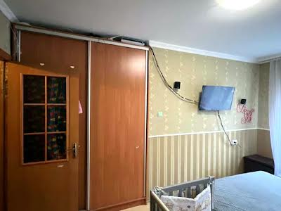 квартира за адресою Зубрівська вул., 36