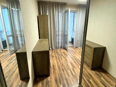 квартира за адресою Метрологічна вул., 109