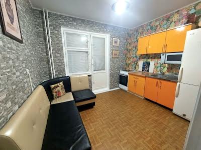 квартира за адресою Вишняківська вул., 5