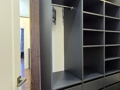 будинок за адресою Найкраща вул. (Ломоносова), 106