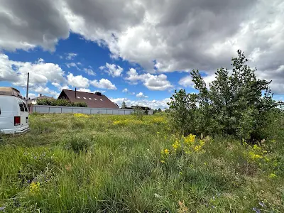 участок по адресу Центральна