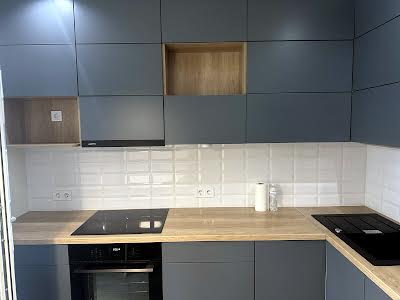 квартира за адресою Бориса Гмирі вул., 16а