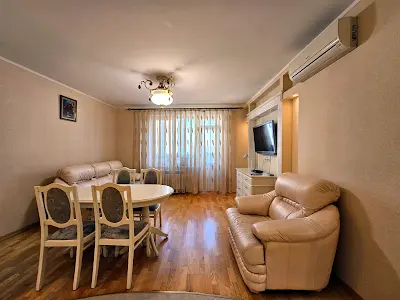квартира за адресою Урлівська вул., 11-А