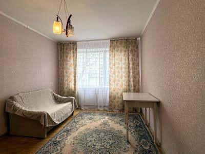 квартира за адресою Дніпровська набережна вул., 9