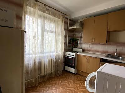 квартира за адресою Пожарского, 8