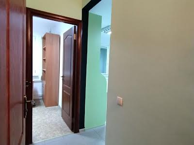 коммерческая по адресу Солнечная ул., 8