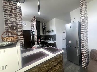 квартира по адресу Урловская ул., 23