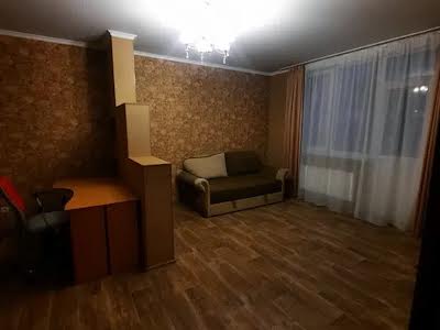 квартира за адресою Степана Рудницького вул. (Академіка Вільямса), 5