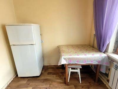 квартира за адресою Олександра Довженка вул., 16-В
