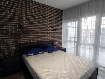 квартира по адресу Черновола просп., 16г