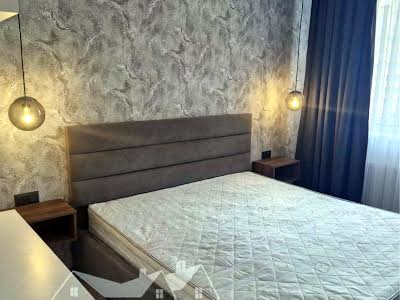 квартира за адресою Боголюбова вул., 27