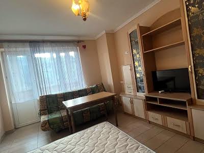 квартира за адресою Галицька вул., 64в