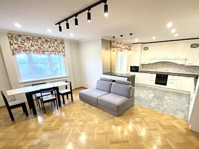 квартира за адресою Ревуцького вул., 5