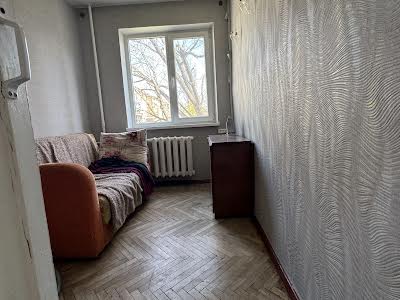 квартира по адресу Героев Крут ул. (Валентини Терешкової), 10