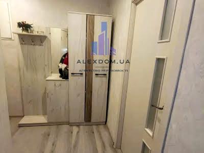 квартира за адресою Олега Онікієнка вул., 8