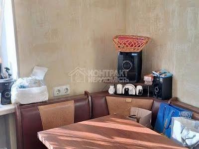 квартира за адресою Ашгабадська вул., 10