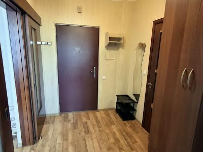 квартира за адресою Машинобудівників вул., 17 а