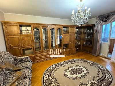 квартира по адресу Ивана Пулюя ул., 1-А