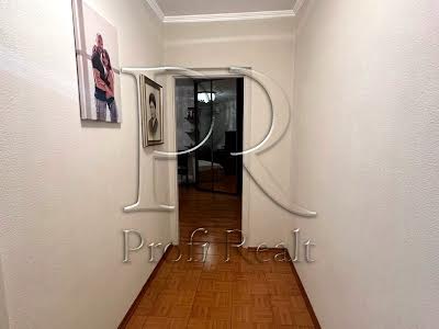 квартира по адресу Новаторов ул., 22-В
