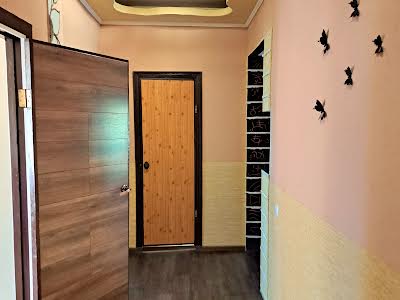 квартира по адресу Степана Тильгы ул. (Революційна), 14