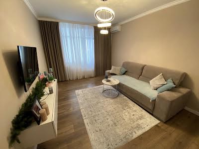 квартира за адресою Юнацька вул., 4 