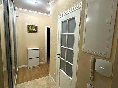 квартира за адресою Регенераторна вул., 4