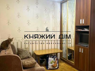 квартира за адресою Драгоманова вул., 14А