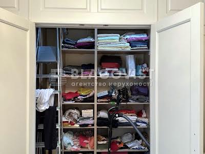 квартира за адресою Антоновича вул. (Горького), 8