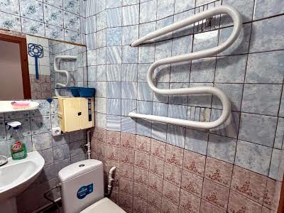 квартира за адресою Валентинівська вул. (Блюхера), 27а