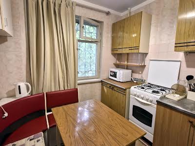 квартира по адресу Генерала Петрова ул., 27