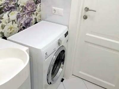 квартира за адресою Садова вул., 1в