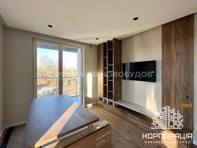 квартира за адресою Минайська вул., 16Б