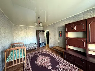 квартира за адресою Івана Авраменка вул. (Корнійчука), 18