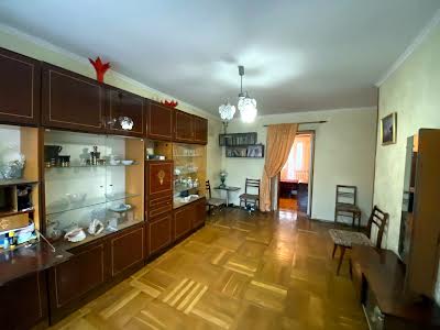 квартира по адресу Инглези ул. (25-ї Чапаєвської Дивізії), 3а