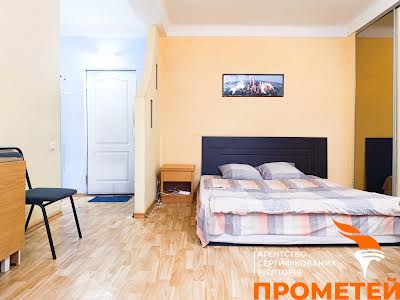 квартира за адресою Миколи Міхновського бульв. (Дружби Народів), 25