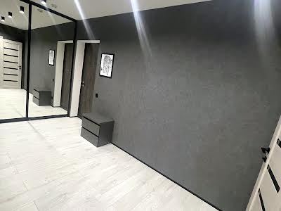 квартира за адресою Михайла Максимовича вул. (Онуфрія Трутенка), 32-Б