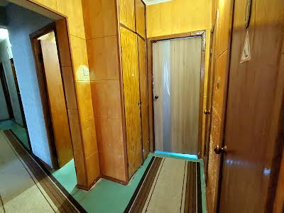 квартира за адресою Євгена Чикаленка вул., 56
