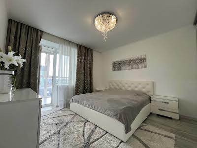 квартира за адресою Незалежності вул., 15