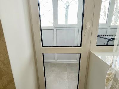 квартира за адресою Олега Бондаренка вул. (28-ї Армії), 12 